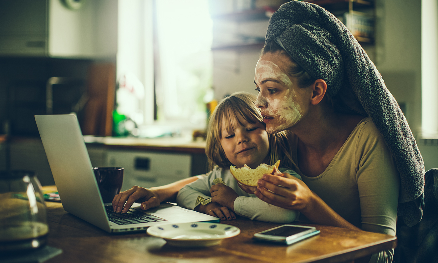 Mental load: Mother and daughter having breakfast